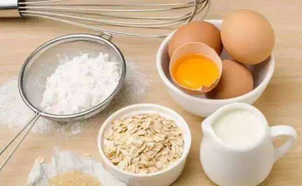感冒发烧千万别吃鸡蛋、牛奶……这些「发物」究竟是补还是毒？